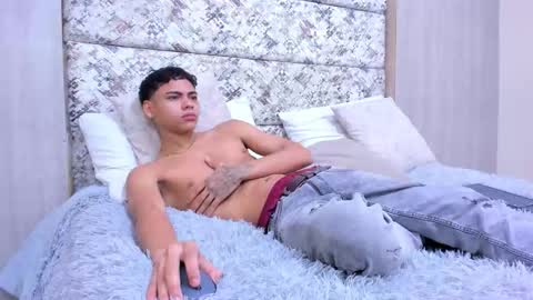 adam_piarse online show from February 8, 2026, 7:56 am