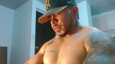 adam shilder7 online show from March 5, 2026, 10:06 pm