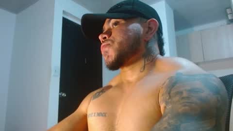 adam shilder7 online show from March 18, 2026, 2:26 am