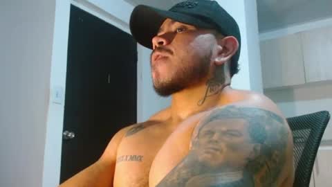 Snapshot of adam_shilder7 chatting on May 9, 2026, 2:39 am adam shilder7 online show from May 9, 2026, 2:39 am