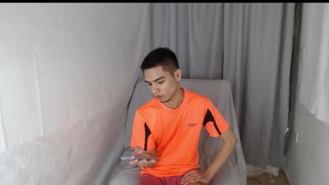 adam_sinclair online show from December 3, 2025, 1:13 am