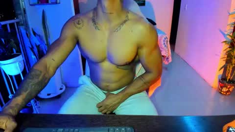 Adam Valencia online show from November 7, 2025, 4:56 am