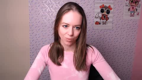 Snapshot of adamais_ chatting on February 2, 2025, 10:35 am adamais_ online show from February 2, 2025, 10:35 am