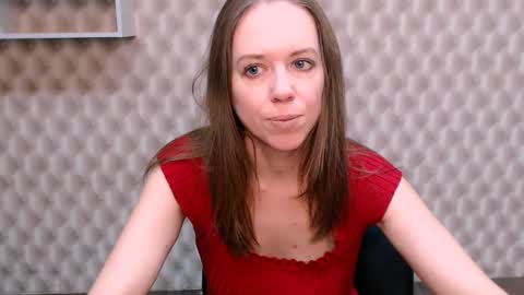 Snapshot of adamais_ chatting on February 4, 2025, 10:21 am adamais_ online show from February 4, 2025, 10:21 am