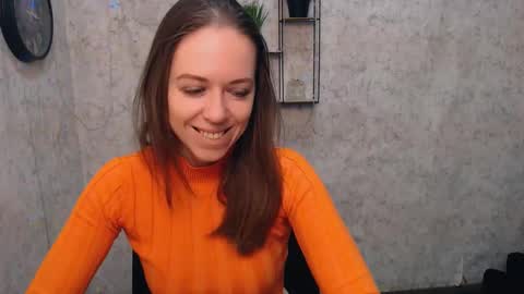 Snapshot of adamais_ chatting on February 10, 2025, 9:36 am adamais_ online show from February 10, 2025, 9:36 am