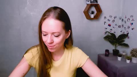 Snapshot of adamais_ chatting on September 15, 2025, 4:34 am adamais_ online show from September 15, 2025, 4:34 am