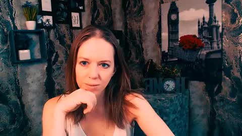 Snapshot of adamais_ chatting on November 20, 2025, 10:26 am adamais_ online show from November 20, 2025, 10:26 am