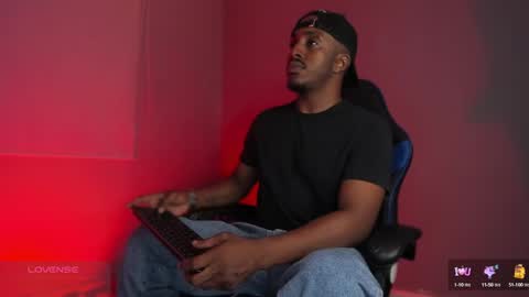 adamart7 online show from September 19, 2025, 2:13 am