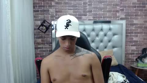 Snapshot of adamcoox chatting on March 4, 2025, 10:02 am Adam online show from March 4, 2025, 10:02 am