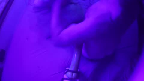 adamineve online show from January 6, 2025, 3:31 am