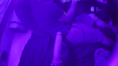 adamineve online show from January 29, 2025, 3:12 am