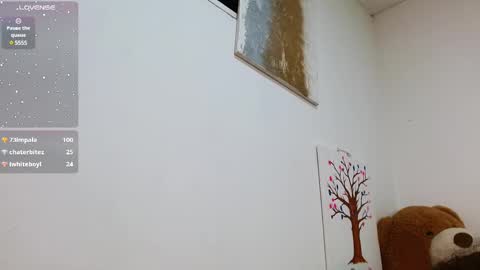 Snapshot of adams_niki chatting on February 13, 2025, 7:35 am ADAMS Y NIKI online show from February 13, 2025, 7:35 am