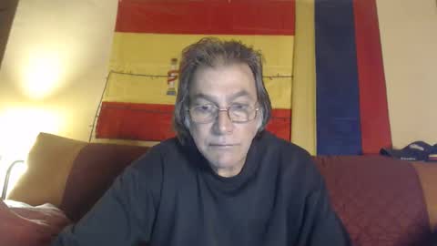 Snapshot of adan51 chatting on May 4, 2026, 4:52 am Adan online show from May 4, 2026, 4:52 am