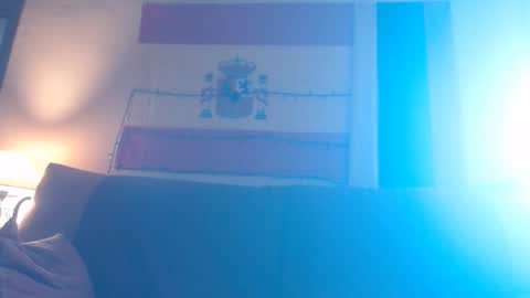 Snapshot of adan51 chatting on May 13, 2026, 8:23 am Adan online show from May 13, 2026, 8:23 am