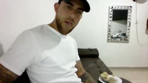 adan_carter online show from February 25, 2026, 3:43 pm