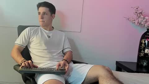 adan online show from December 25, 2024, 6:52 pm