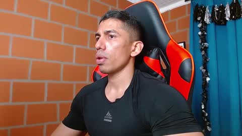 Adan Sin online show from December 27, 2024, 4:54 pm