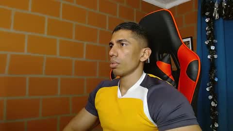 Adan Sin online show from January 9, 2025, 6:47 pm