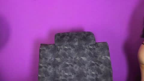  Adara Johnson  online show from January 31, 2025, 11:35 am