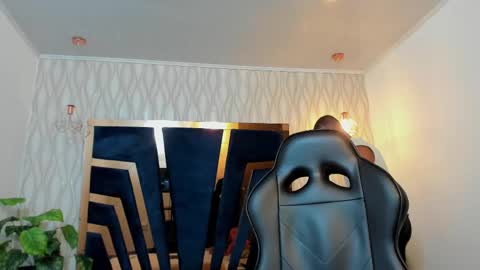 Snapshot of adbel_sady chatting on February 19, 2025, 11:28 am adbel sady online show from February 19, 2025, 11:28 am