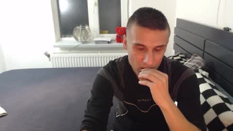 addictedgammer online show from September 24, 2025, 11:52 pm