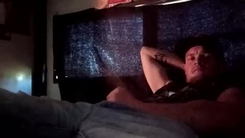 addysdaddy88 online show from April 5, 2026, 11:46 pm