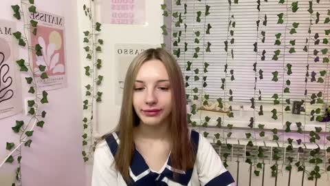 Snapshot of adele0_0 chatting on December 19, 2024, 2:46 pm Adele online show from December 19, 2024, 2:46 pm