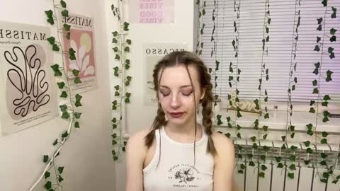 Snapshot of adele0_0 chatting on December 22, 2024, 1:44 pm Adele online show from December 22, 2024, 1:44 pm