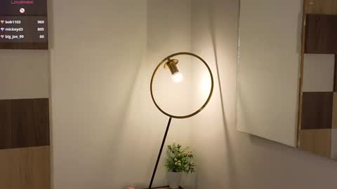 Snapshot of adele_carter_ chatting on January 23, 2025, 5:52 pm Andrea online show from January 23, 2025, 5:52 pm