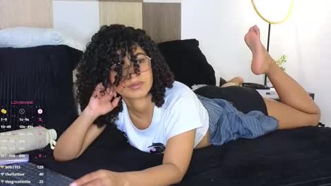 Snapshot of adele_carter_ chatting on February 23, 2025, 5:50 pm Andrea online show from February 23, 2025, 5:50 pm