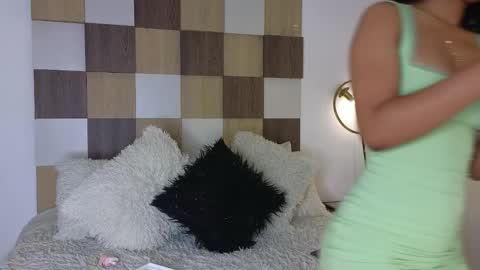 Snapshot of adele_carter_ chatting on March 11, 2025, 11:55 am Andrea online show from March 11, 2025, 11:55 am