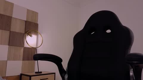 Snapshot of adele_carter_ chatting on October 23, 2025, 11:31 am Andrea online show from October 23, 2025, 11:31 am