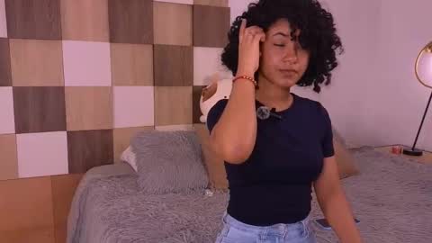 Snapshot of adele_carter_ chatting on December 22, 2025, 3:31 pm Andrea online show from December 22, 2025, 3:31 pm