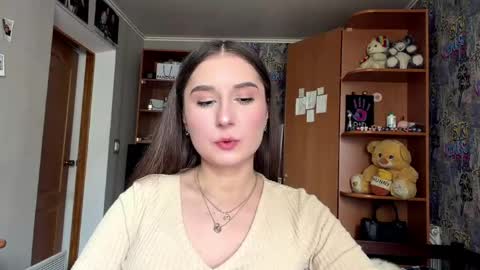 Poly online show from April 20, 2026, 11:46 am