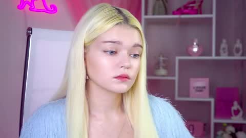 Adele  2200 -700  1000  UTCGMT 100 online show from April 20, 2026, 1:52 am