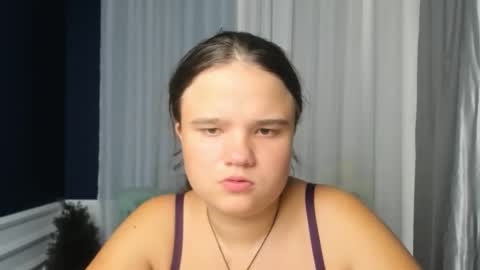 adelecruzz online show from September 11, 2025, 12:05 pm