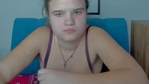 adelecruzz online show from March 1, 2026, 1:13 pm