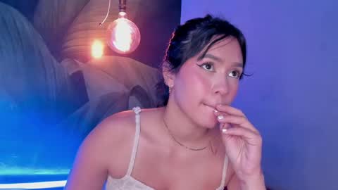 Snapshot of adelefoxx chatting on December 2, 2024, 9:06 pm AdeleFoxx online show from December 2, 2024, 9:06 pm