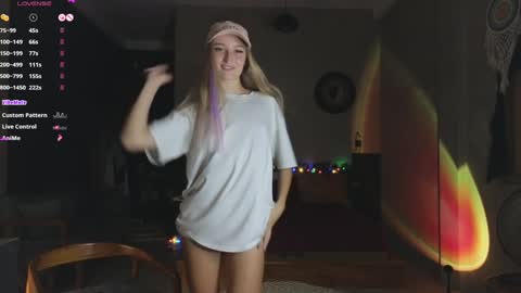 Adele online show from February 6, 2025, 3:09 pm