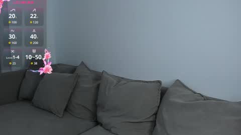 adelexx_zll online show from June 18, 2026, 9:14 am