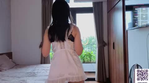 Adelia online show from November 8, 2025, 1:06 am