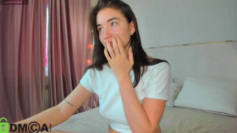 Snapshot of adelina_bliss chatting on May 10, 2026, 9:25 am Adelina bliss online show from May 10, 2026, 9:25 am