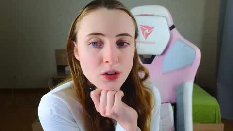 Adelina online show from December 16, 2025, 9:36 am