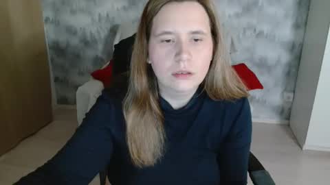 Snapshot of adelinalawson chatting on April 21, 2026, 11:27 am adelinalawson online show from April 21, 2026, 11:27 am