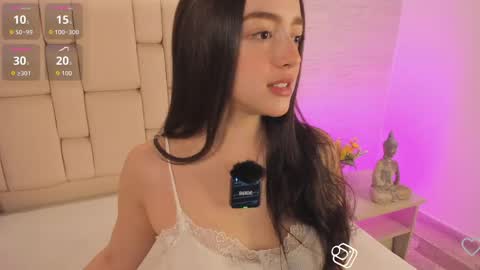 Snapshot of adelinewhite1 chatting on May 25, 2026, 11:16 am adeline online show from May 25, 2026, 11:16 am