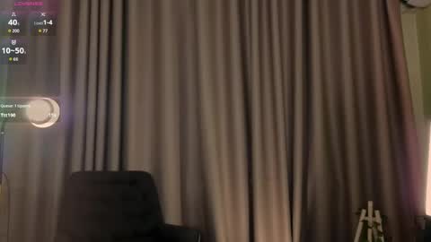 mostly online 22-04 gmt3 subscribe to tg chanel   online show from April 21, 2026, 9:39 pm