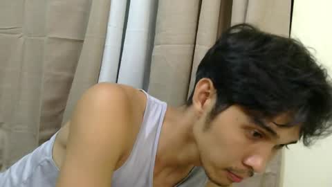 Snapshot of adios_amigo chatting on April 21, 2026, 12:00 pm Amigo online show from April 21, 2026, 12:00 pm