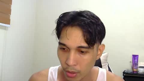 Snapshot of adios_amigo chatting on May 24, 2026, 4:01 pm Amigo online show from May 24, 2026, 4:01 pm