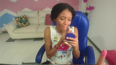 Snapshot of adisson_petite1 chatting on October 3, 2025, 11:57 pm adisson_petite1 online show from October 3, 2025, 11:57 pm