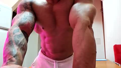 Adonis online show from September 19, 2025, 3:02 pm